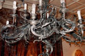 Люстра с Амуром сувениры